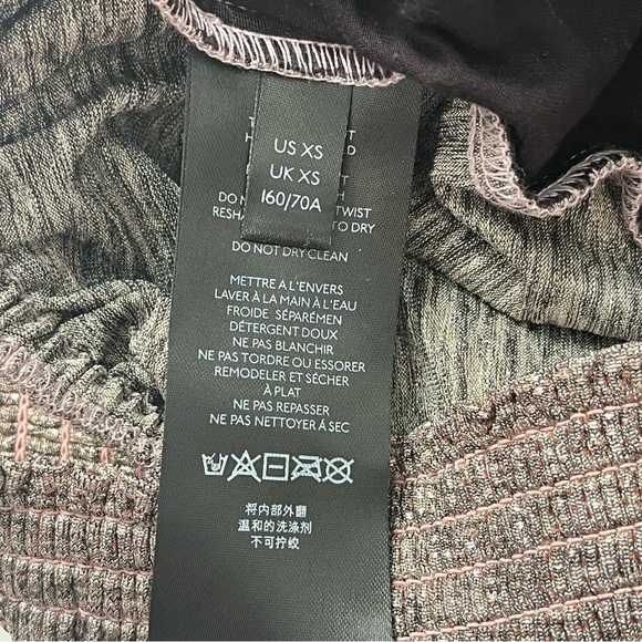 ANTHROPOLOGIE Melora Metallic Joggers -Size XS - Picture 7 of 7